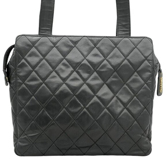 Authentic CHANEL CC Vintage Matelasse Turnlock Shoulder Bag Leather Black Chain - Picture 3 of 10